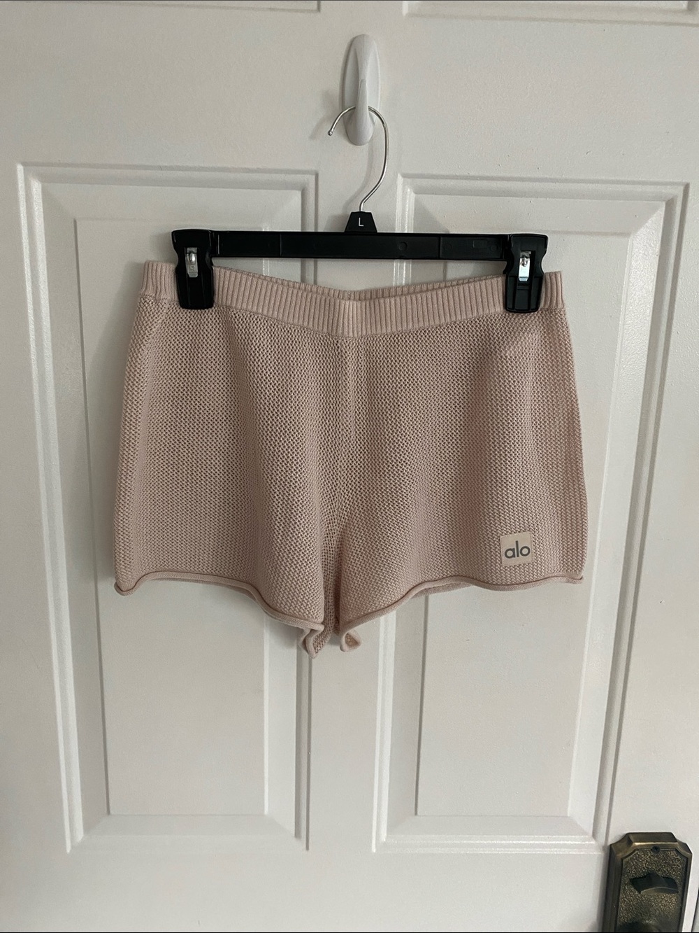 Silk Cashmere Mid-Rise Heat Wave Short